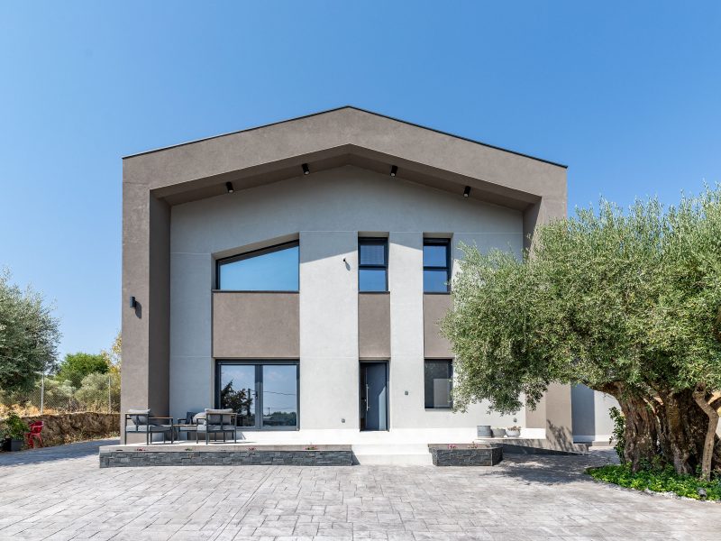 vivienda-unifamiliar-reforma-nave-industrial-a-vivienda-nessarquitectos